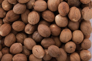 Muškátový ořech celý BIO 25 kg